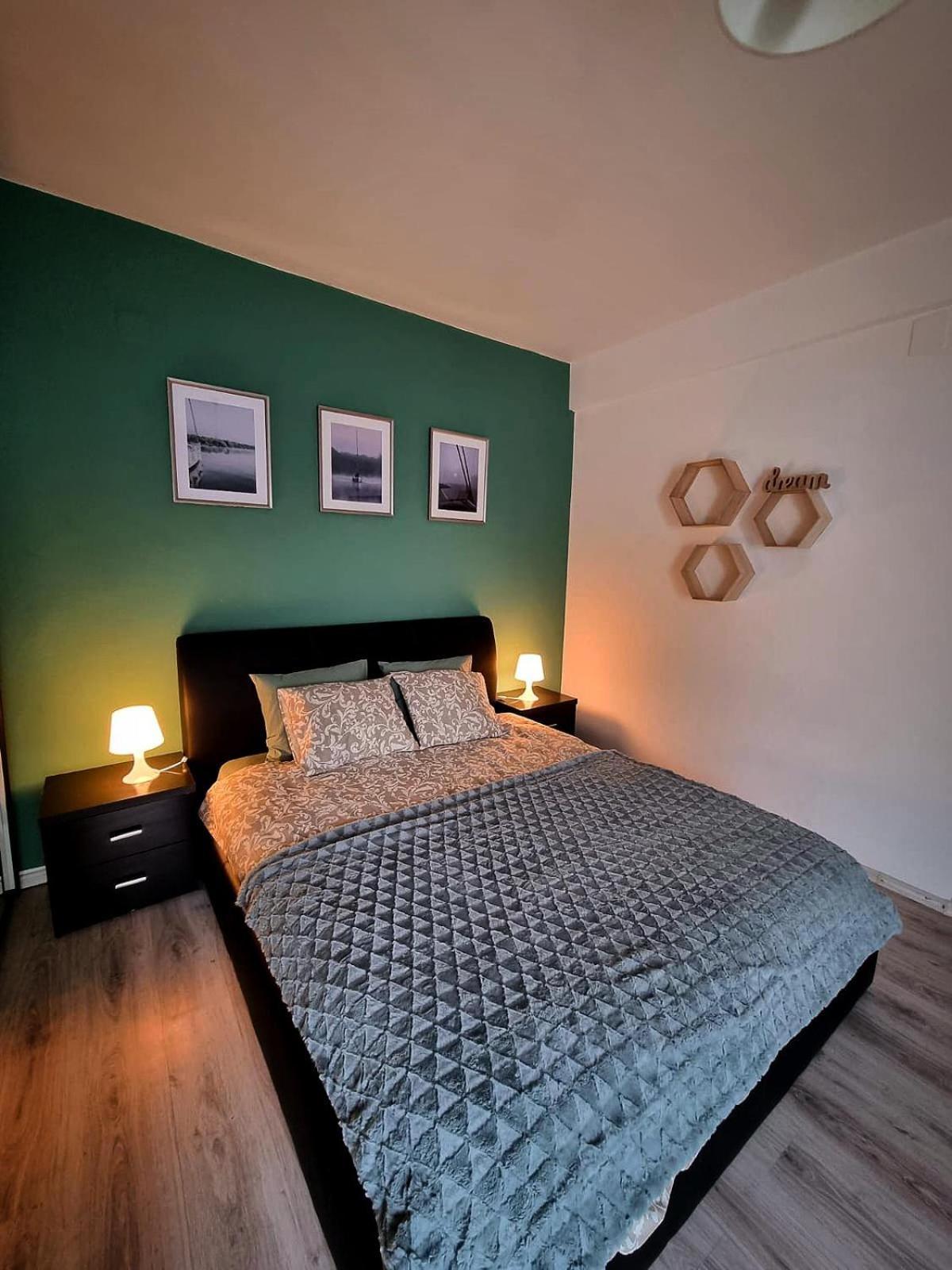 Central Old Town Apartment Bukarest Eksteriør billede
