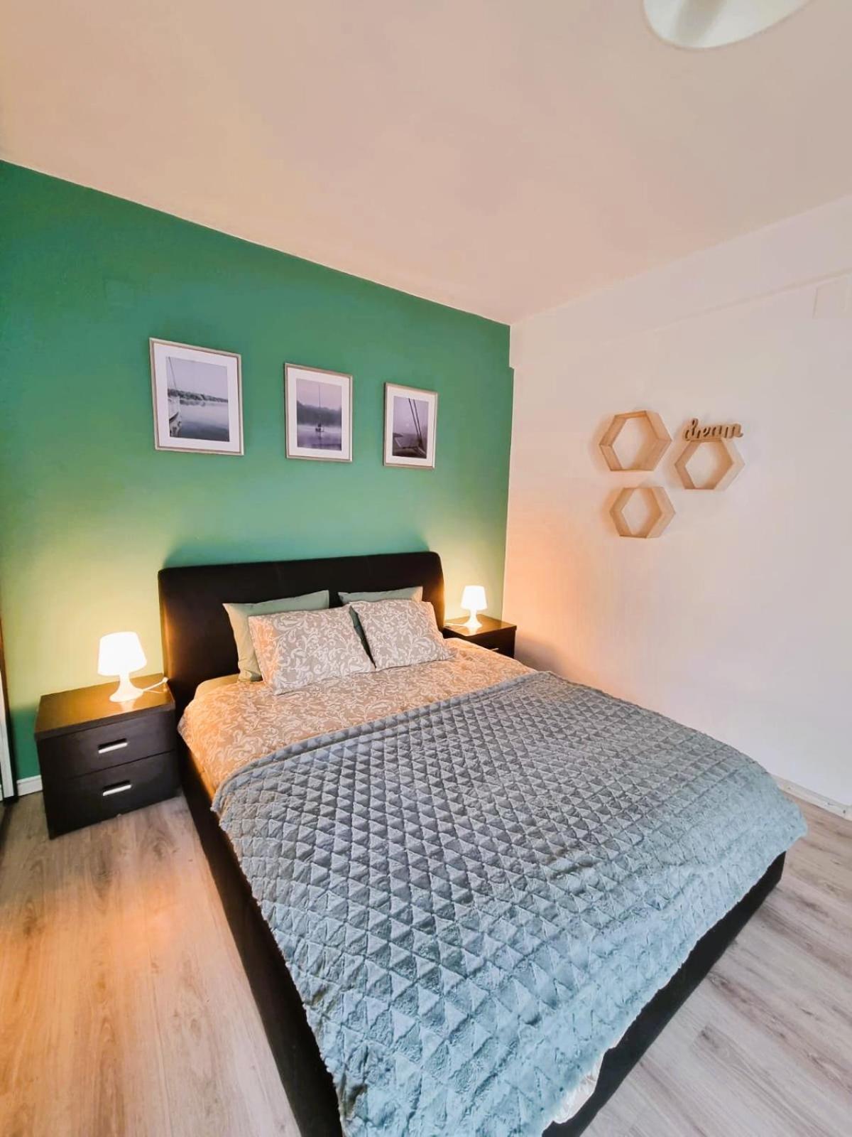 Central Old Town Apartment Bukarest Eksteriør billede